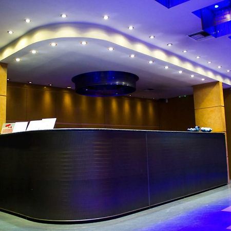 פיראוס Olympic Hotel (Adults Only) מראה חיצוני תמונה